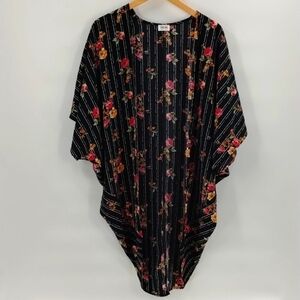 Texas True Threads open cardigan round bottom size large black w floral print